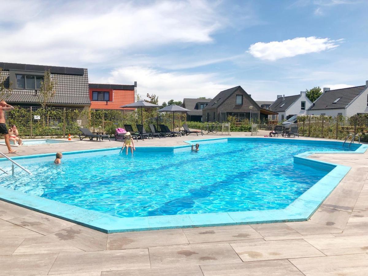 Bungalow 40 Op Recreatiepark De Wielen Sint Maarten Bagian luar foto